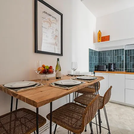 La Fine Bulle, De Charme Au Coeur De Apartman Reims