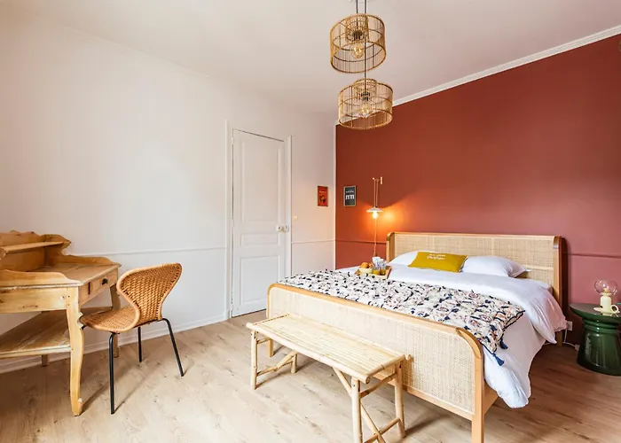 La Fine Bulle, De Charme Au Coeur De *